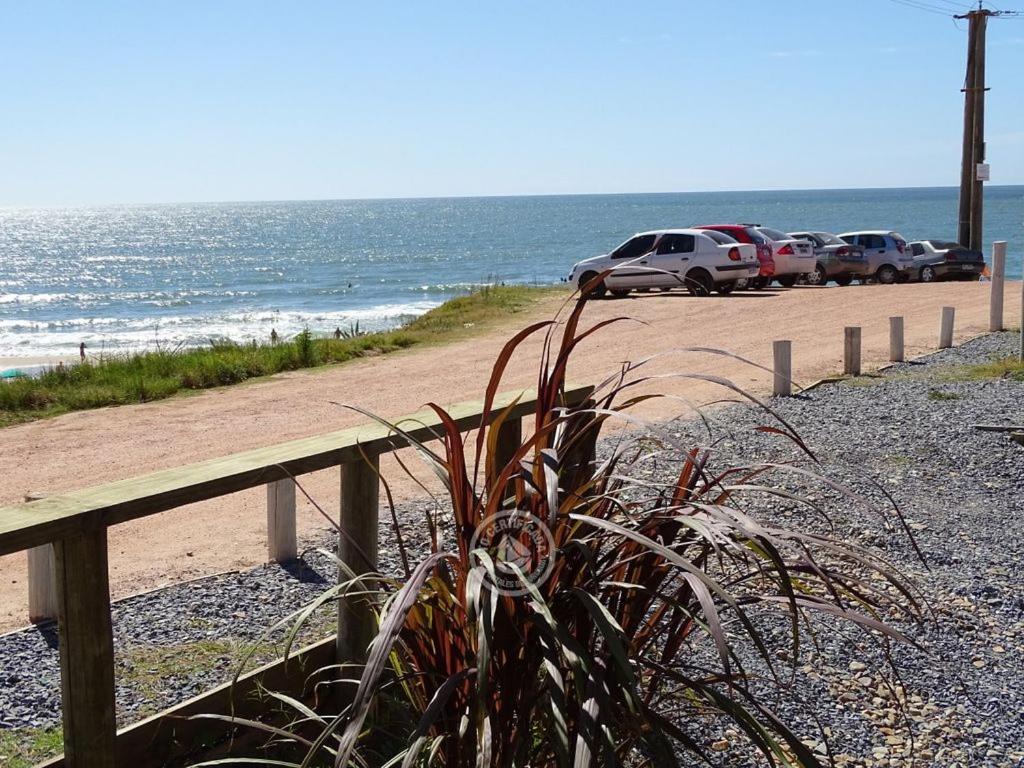Hotel Aquarella Punta Del Diablo Bagian luar foto