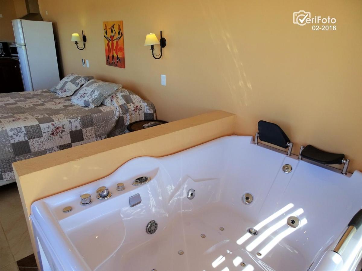 Hotel Aquarella Punta Del Diablo Bagian luar foto