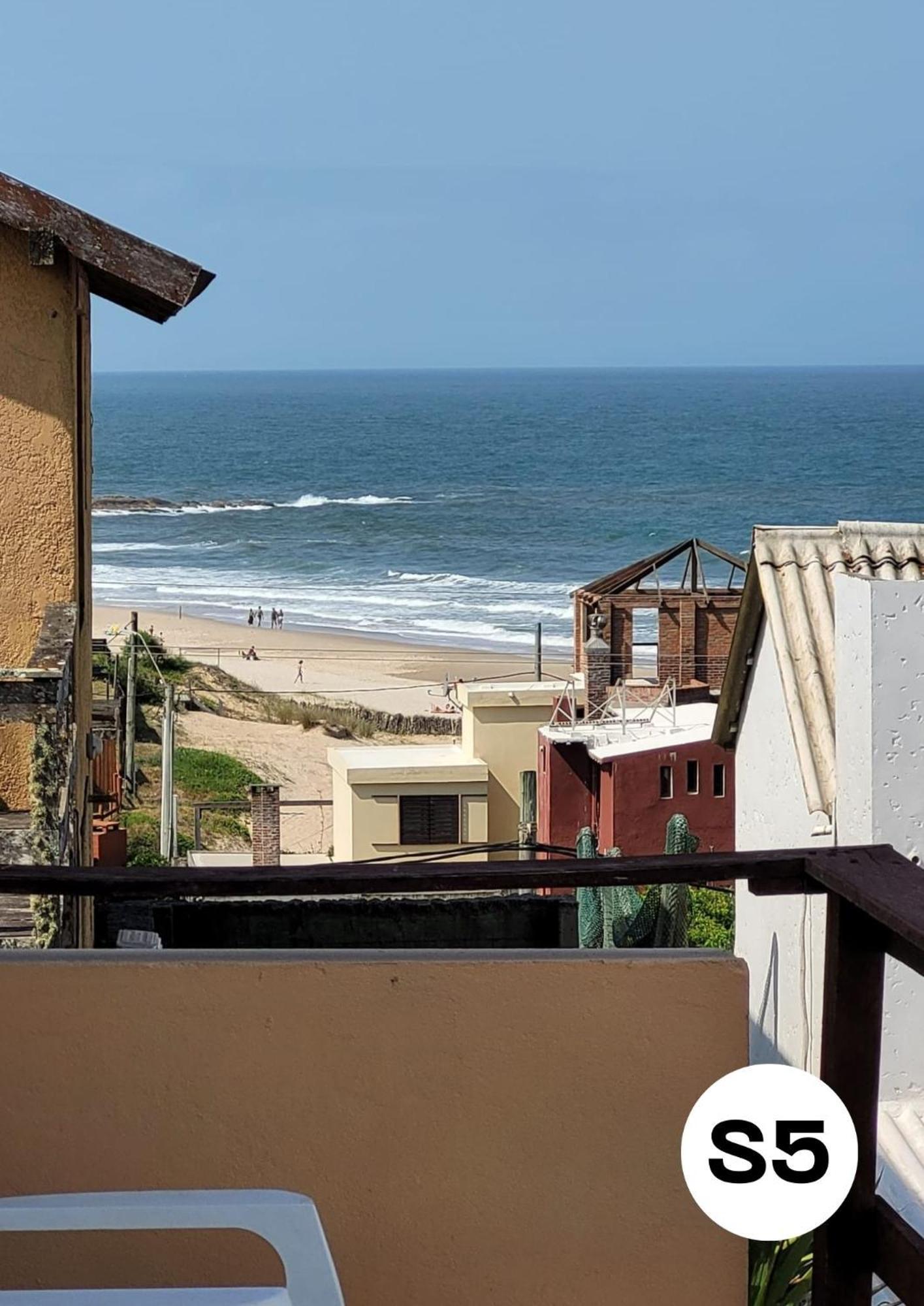 Hotel Aquarella Punta Del Diablo Bagian luar foto